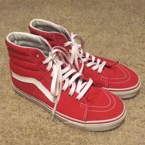 OLD SCHOOL RED HIGHTOP VANS